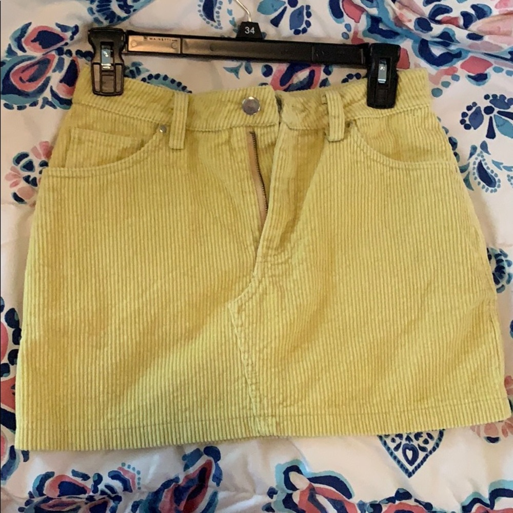 Yellow skirt